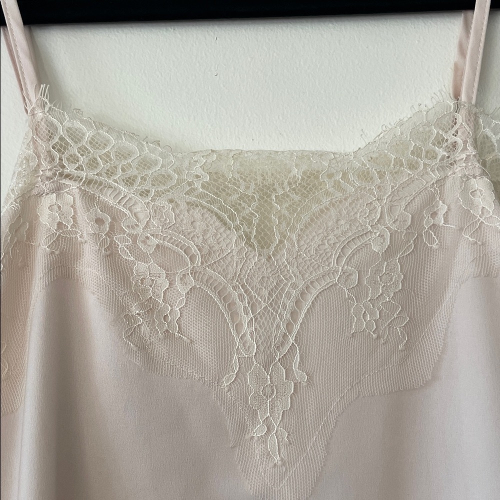 Storia|Elegant soft cream pink tone Lace Trim Women’s Top|Large|EUC - Picture 5 of 9
